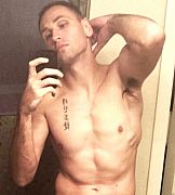 Josh Thompson's Public Photo (SexyJobs ID# 503901)